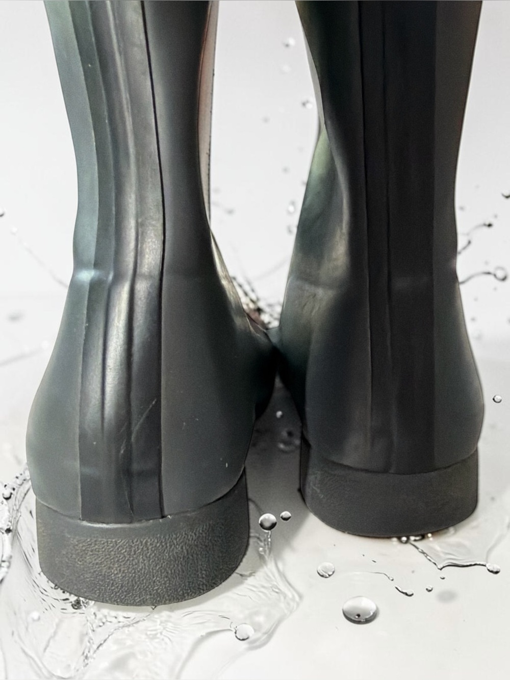 Hunter Women's Original Tour Foldable Tall Rain Boots (WFT1026RMA) - Size 11 - Picture 3 of 11